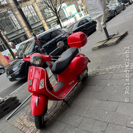 Vespa 300 GTS - Cindy