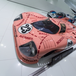 Porsche_Museum_20141122_028