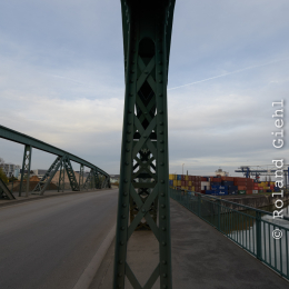 Osthafen_Frankfurt_20141109_034